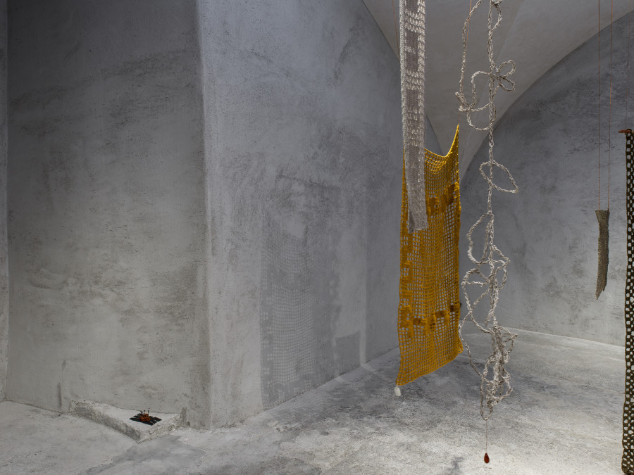 Exhibition view «nudos de tiempo» by ektor garcia, mixed media installation, Cabaret Voltaire 2022. Photo: Cedric Mussano. Courtesy: the artist