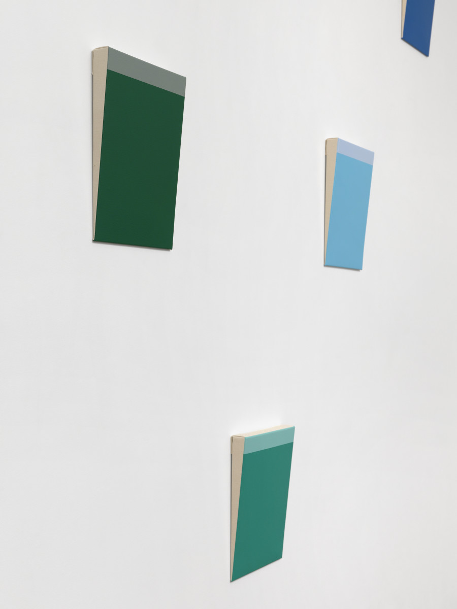 Exhibition view, Stéphane Dafflon, Tilted + Blurred, xippas, 2023. Photo credit: Annik Wetter
