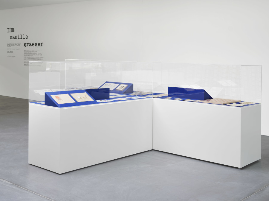 Ausstellungsansicht, IHR camille graeser, von Bartha, Basel, 2025. Foto: Philipp Hänger / von Bartha