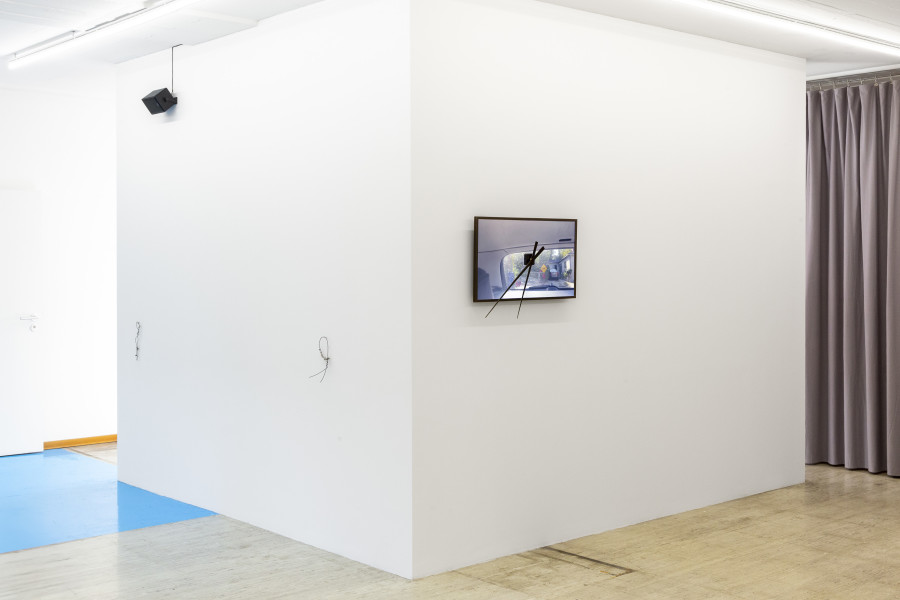 Installation view, Recessment, Stretcher, Basel, 2025. [l.t.r.] Edit Oderbolz: Together 2024 | Luzie Meyer: Period Piece 2021 | Bernhard Hegglin: Screenclock, Blend to Motion 2025. Courtesy of the artists and Stretcher. Photo: Nina Rieben
