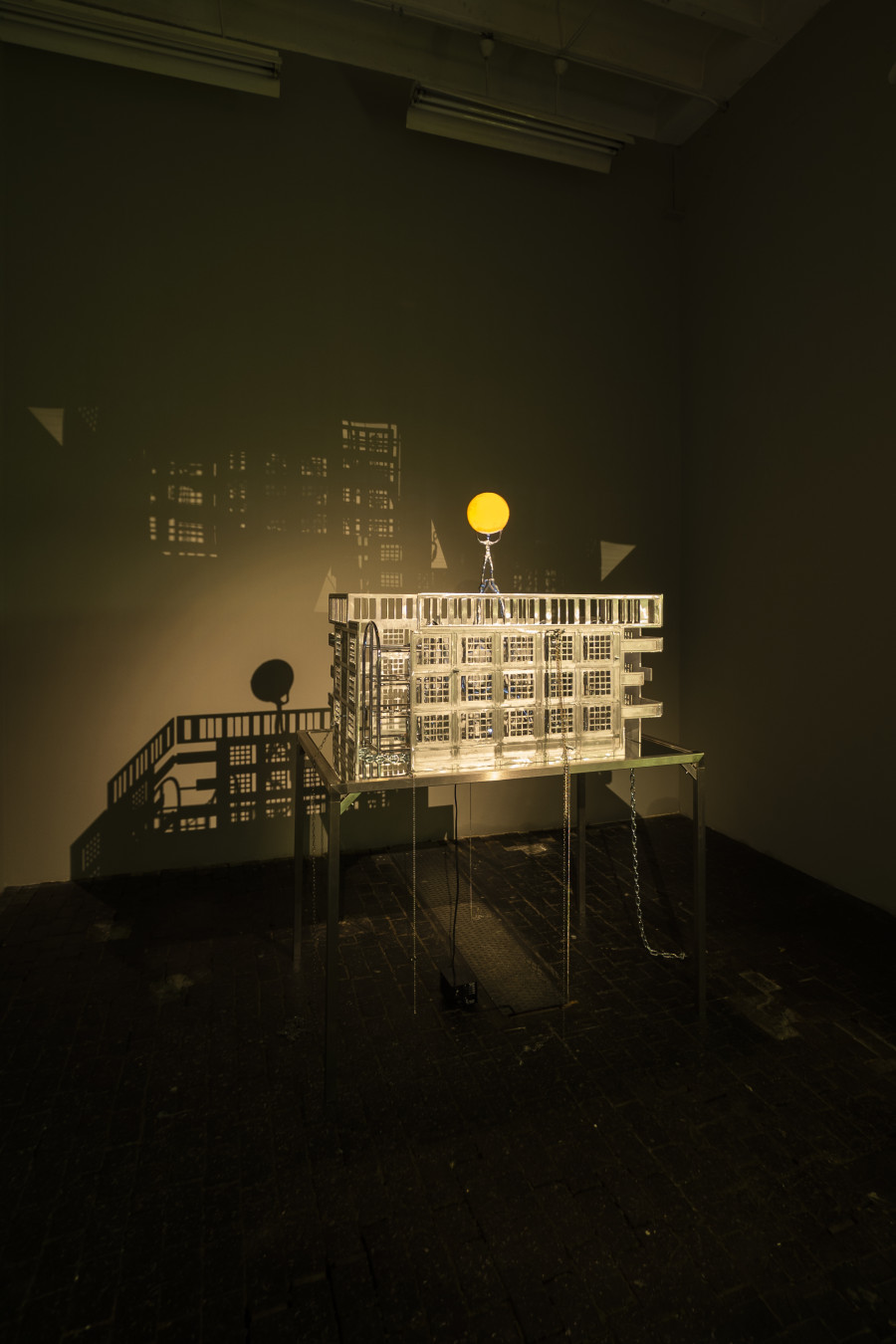Vue d’exposition de Swiss Emerging Artist Prize 2022 au Centre d’Art Contemporain Genève (13.05.2022‒07.08.2022). © Centre d’Art Contemporain Genève. Photo : Julien Girard