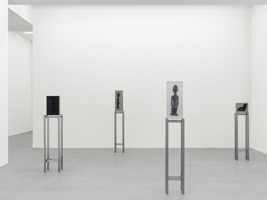 Installation view, Matthew Angelo Harrison, American Ghost, Galerie Eva Presenhuber, Waldmannstrasse, Zurich, 2024. © Matthew Angelo Harrison. Courtesy the artist and Galerie Eva Presenhuber, Zurich / Vienna. Photo: Stefan Altenburger Photography, Zürich