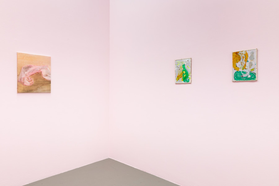 Exhibition view, Love, Gruppenausstellung in der Kunsthalle Luzern, Kunsthalle Luzern, 2025. Photo credit: Kilian Bannwart