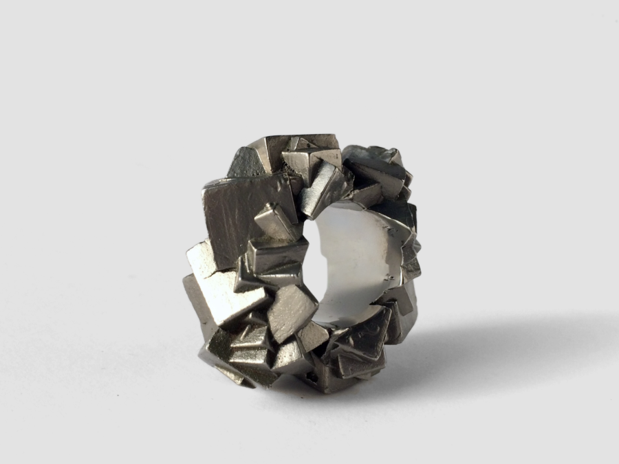 Bernhard Schobinger, Pyrit-Ring, 2022, Ring made of stainless steel, 3.5 x 3.5 x 1.7 cm, Ring size 13, inner ⌀ 1.7 cm