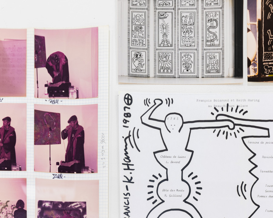Exhibition view « La déferlante hip hop », (l. to r.) archives and ephemera Rammellzee and Keith Haring in Switzerland, details, 1983-1987, CALM – Centre d’Art La Meute, Lausanne, Switzerland, 2025 / Photo: Théo Dufloo / Courtesy of Fresh, Galerie Ziegler, Zürich, Galerie Rivolta, Lausanne and private coll.