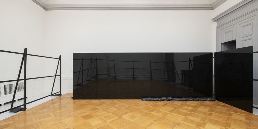 Exhibition view, Yul Tomatala, FAUX JOUR, Société des Arts de Genève, 2025. Photo credit: Greg Clément
