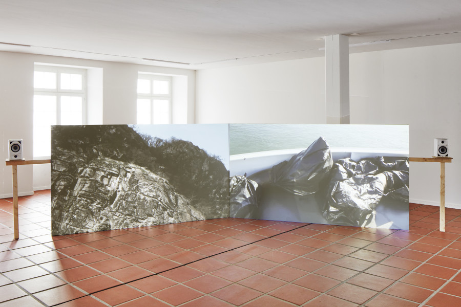 Exhibition view, Esther Kempf, WHITE WHITE NOISE, Zimmermannhaus Brugg, 2025. 90 Kilometer weisses weisses Rauschen, Zimmermannhaus © Kaspar Ruoff
