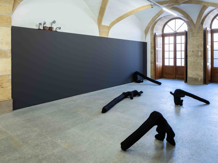 Exhibition view, Le Futur Imparfait, Dorian Sari, Centre d'Art Contemporain Yverdon-les-Bains (CACY), 2025. Photo credit: Anne-Laure Lechat