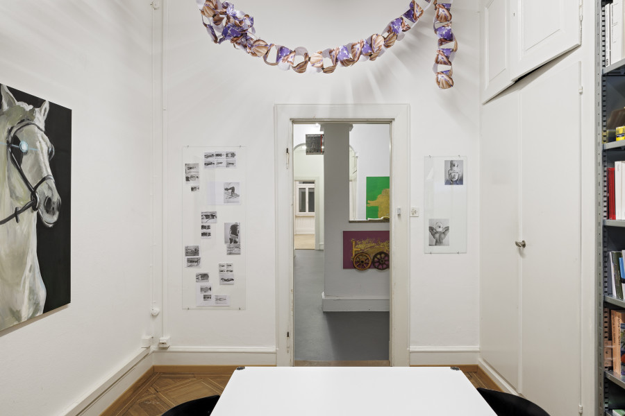 Exhibition view, Kühe und Pferde, Galerie Oskar Weiss, Zürich, 2025-2026. Photo credit: Gina Folly