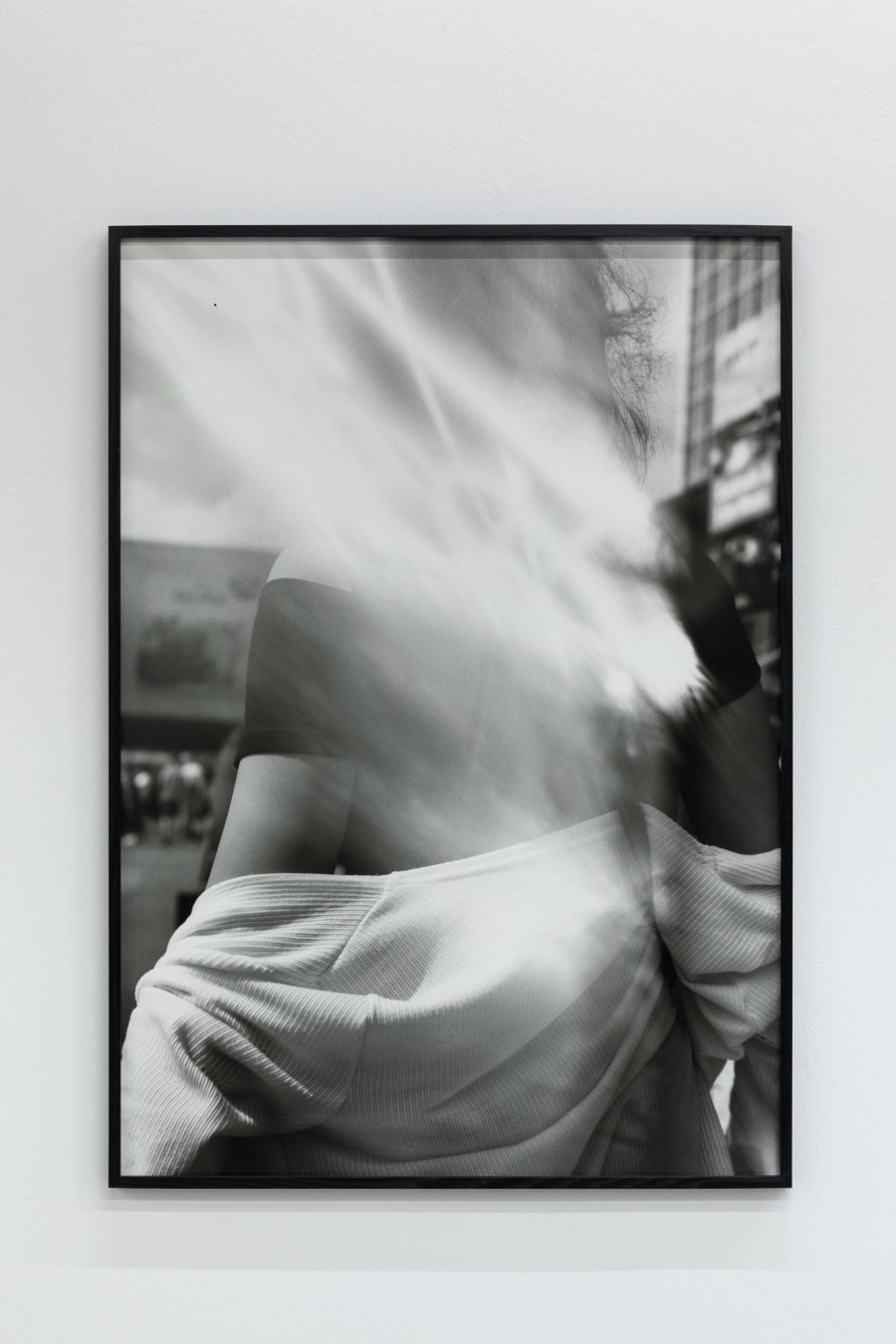 Exhibition view, Lukas Hoffmann, strassenbilder, Kunsthalle Luzern, 2024. Photo credit: Kilian Bannwart