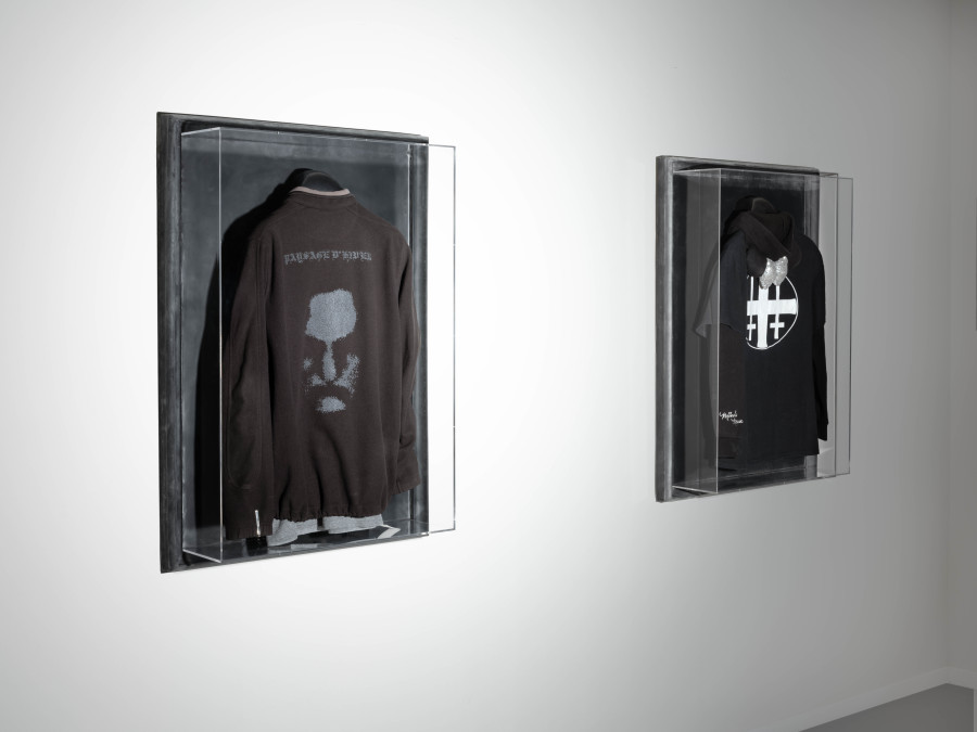 Exhibition view, Julian-Jakob Kneer: FANATICS II, Blue Velvet at Villa Nomad, Zurich, Switzerland, 2025. Courtesy the artist and Blue Velvet, Zurich. Exhibition views by Andrea Luca Ammann.