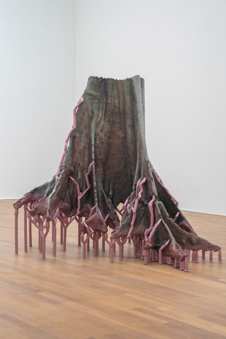 Timur Si-Qin, Etching the Path to the Sea Within, 2023. Exhibition view Kunsthalle Winterthur, Photo: Timur Si-Qin