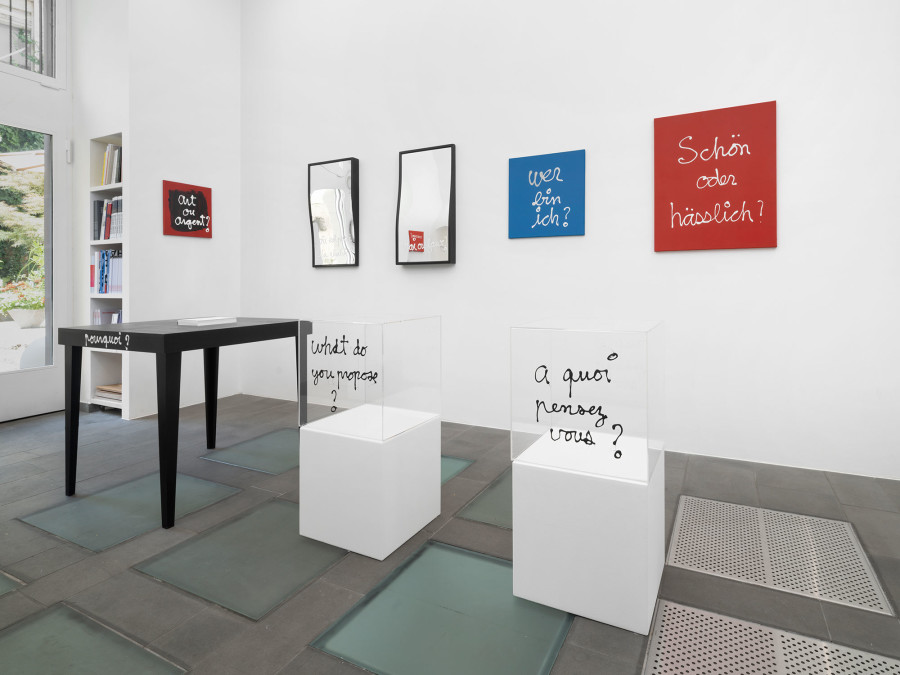 Exhibition view, Ben Vautier, What is the question?, galerie lange + pult, 2022. Photo credit: Julien Gremaud