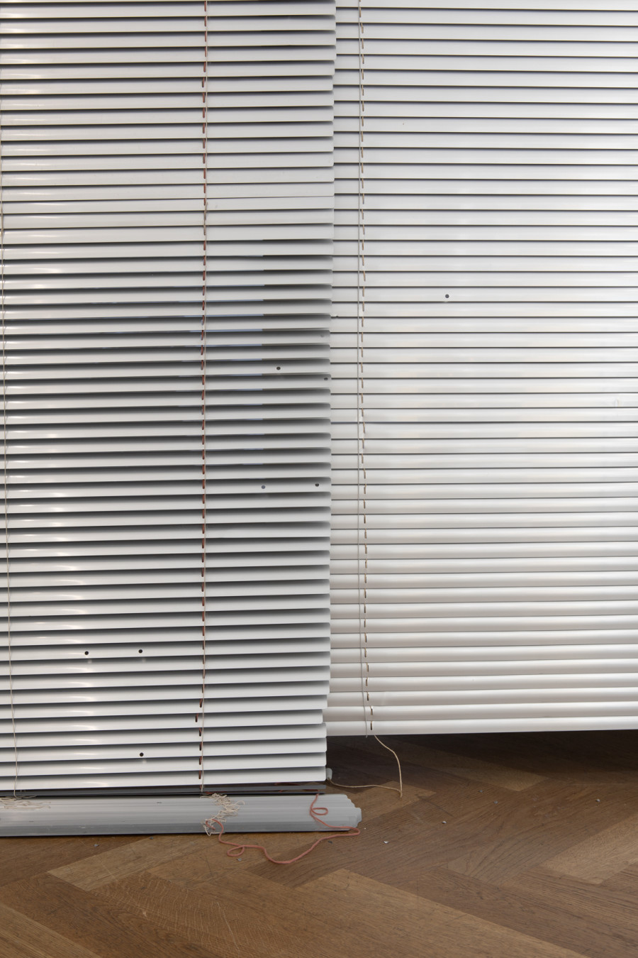 Installation view, A SEQUEL SEEPING NEARBY, Leolie Greet, KRONE COURONNE, 2025. Photo credit: Michal Schorro