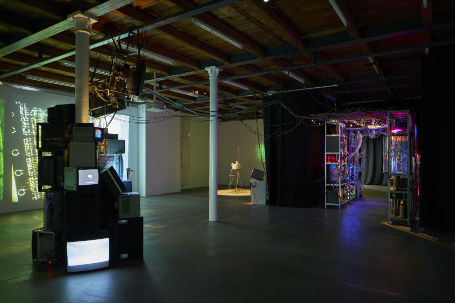 Exhibition view, [ a n y m a ] Michael Egger, Feedback Follies, Kunsthalle Friart Fribourg, 2024. Photo: Guillaume Python. Courtesy of the artist and Kunsthalle Friart Fribourg