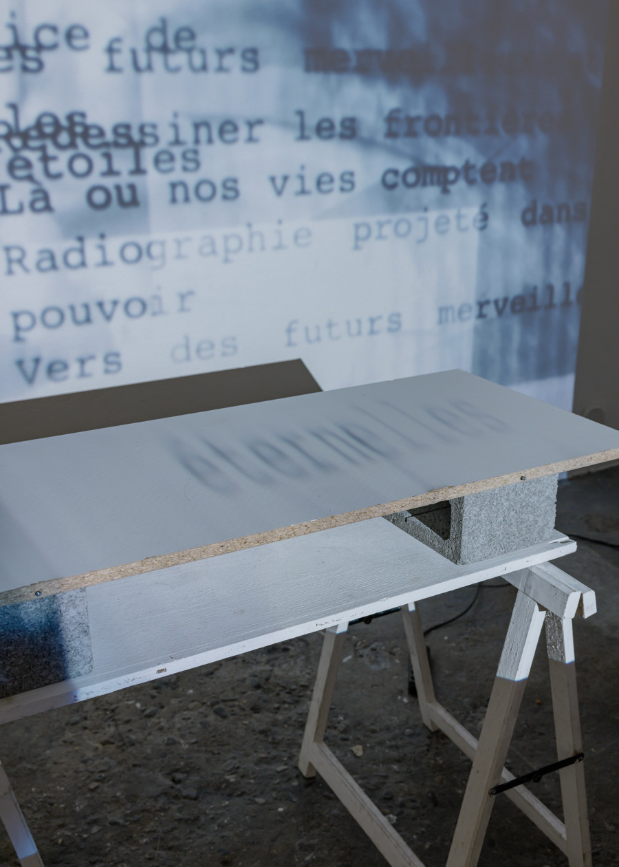 Exhibition view, LAFROFEE, Le silence des traces, 2025 / Photo : Julie Folly / Courtesy : the artist and WallStreet