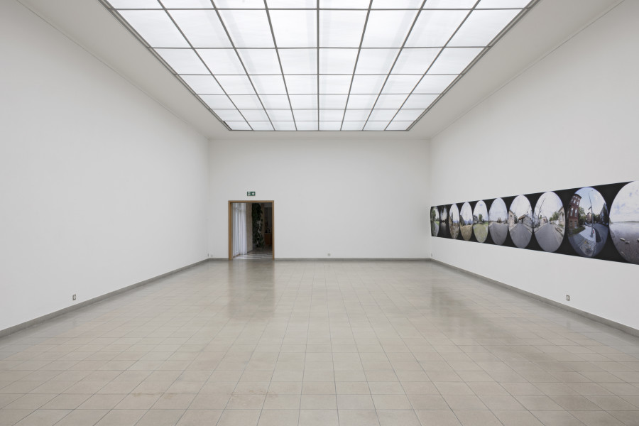 Emanuel Rossetti, Walks, 2024. UltraChrome HDR ink on Enhanced Matte paper, mounted on linen, 110 x 1650 cm. Emanuel Rossetti, Stimmung, installation view, Kunsthaus Glarus, 2024. Photo: Gina Folly. Courtesy of the artist, Karma International, Zurich and Jan Kaps, Cologne.