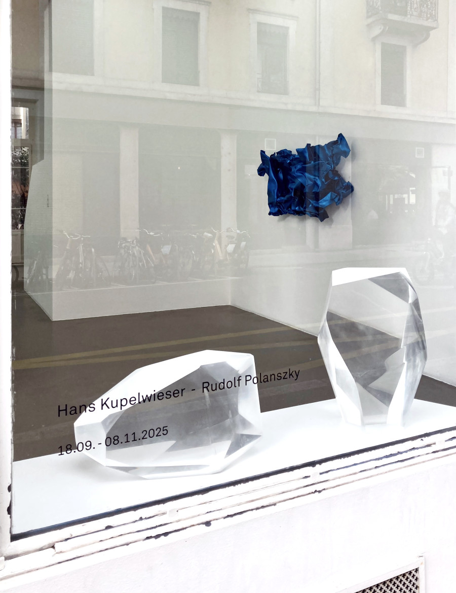 Exhibition view, Hans Kupelwieser - Rudolf Polanszky, Galerie Mezzanin, Geneva, 2025.