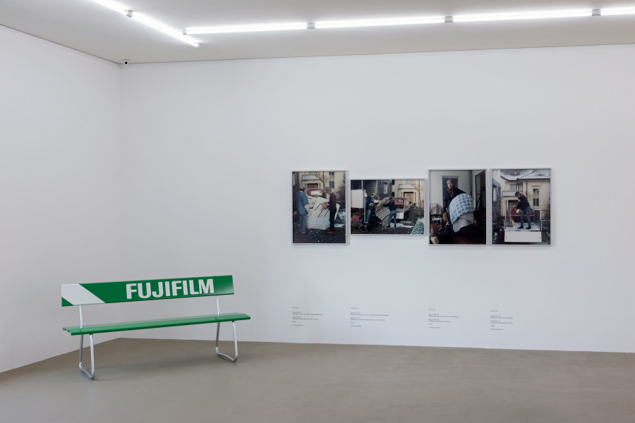 Bank III (Fujifilm), Gina Folly, « Gina Folly. Autofocus », exhibition view at the Kunstmuseum Basel | Gegenwart, 2023, galvanised steel, lacquered aluminium, Object: 80 x 170 x 54 cm, © by the artist / the artist, Gina Folly, 2023 / Quasitutto, Series of works, Gina Folly, « Gina Folly. Autofokus », C-print, framed, Picture: 80 x 60 cm; Picture: 60 x 80 cm; Picture: 27.5 x 36 cm, © by the artist / the artist, Gina Folly, 2023, Photo: Emanuel Rossetti