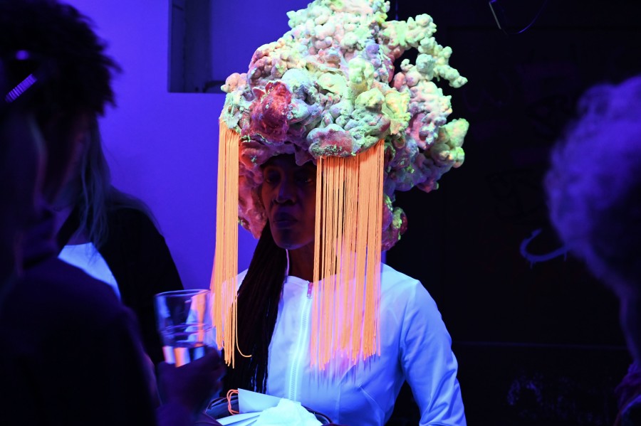 "Shi Deh Deh," 2026, performance, approx. 10 min. "Shi Deh Deh" by Jasmine Tutum at Kaiserwache, Freiburg im Breisgau, 2026. Photo by Stefan Lux.