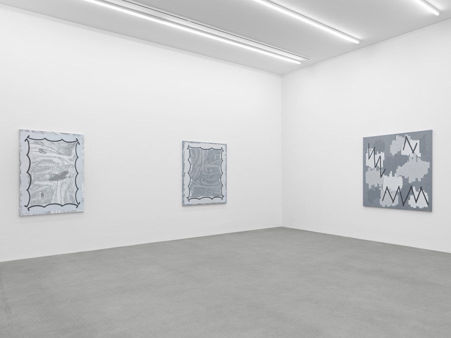 Installation view, Amy Feldman, Goodnight Light, Galerie Eva Presenhuber, Waldmannstrasse, Zurich, 2022 © Amy Feldman Courtesy the artist and Galerie Eva Presenhuber Photo: Stefan Altenburger Photography, Zürich