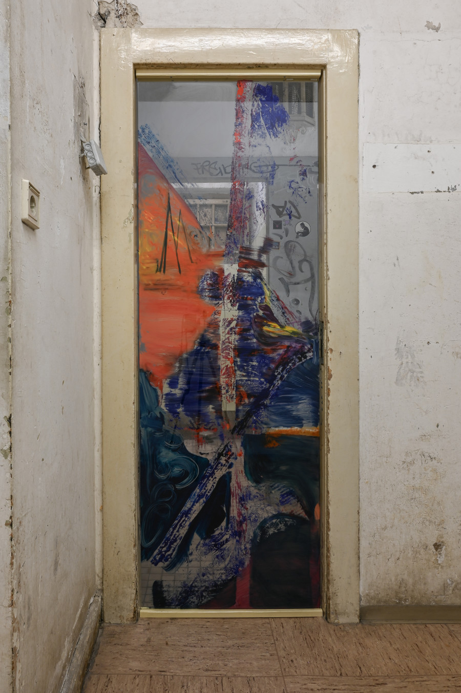 Mirjam Walter, "indulgence/Nachsicht" (installation view), 2025, 186,5 x 63,8 cm, Mirjam Walter, "gestohlen bleiben" at Kaiserwache, Freiburg im Breisgau, 2025. Courtesy: the Artist and Kaiserwache. Photo: Stefan Lux