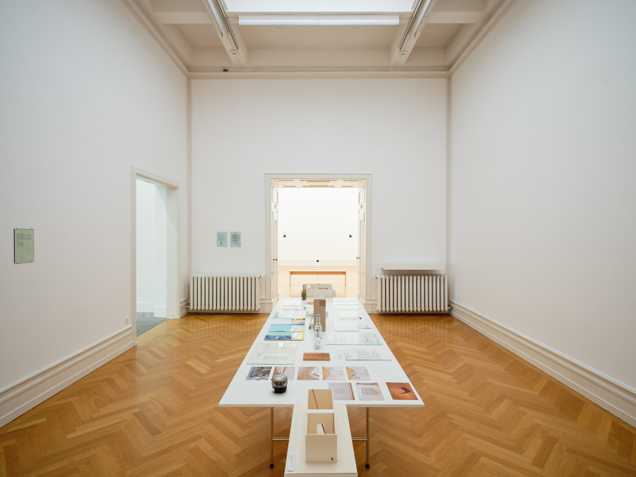 Exhibition view, Back to the Future, George Steinmann, Lofty Dryness. A growing Sculpture, 2003 – 2024, Kunsthalle Bern. Photo: David Aebi.