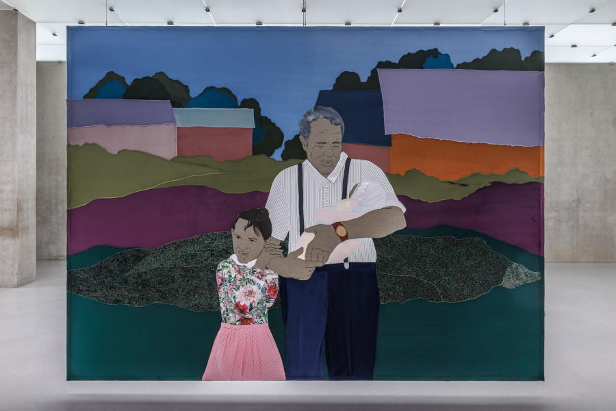 Małgorzata Mirga-Tas, Tełe Ćerhenia Jekh Jag, Exhibition view second floor Kunsthaus Bregenz, 2025, Grandfather Jan, 2025. Photo: Markus Tretter. © Małgorzata Mirga-Tas, Kunsthaus Bregenz. Courtesy of the artist, Foksal Gallery Foundation, Warsaw, Frith Street Gallery, London, Karma International, Zurich