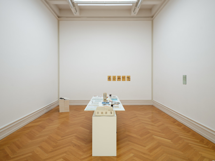 Exhibition view, Back to the Future, George Steinmann, Lofty Dryness. A growing Sculpture, 2003 – 2024, Kunsthalle Bern. Photo: David Aebi.