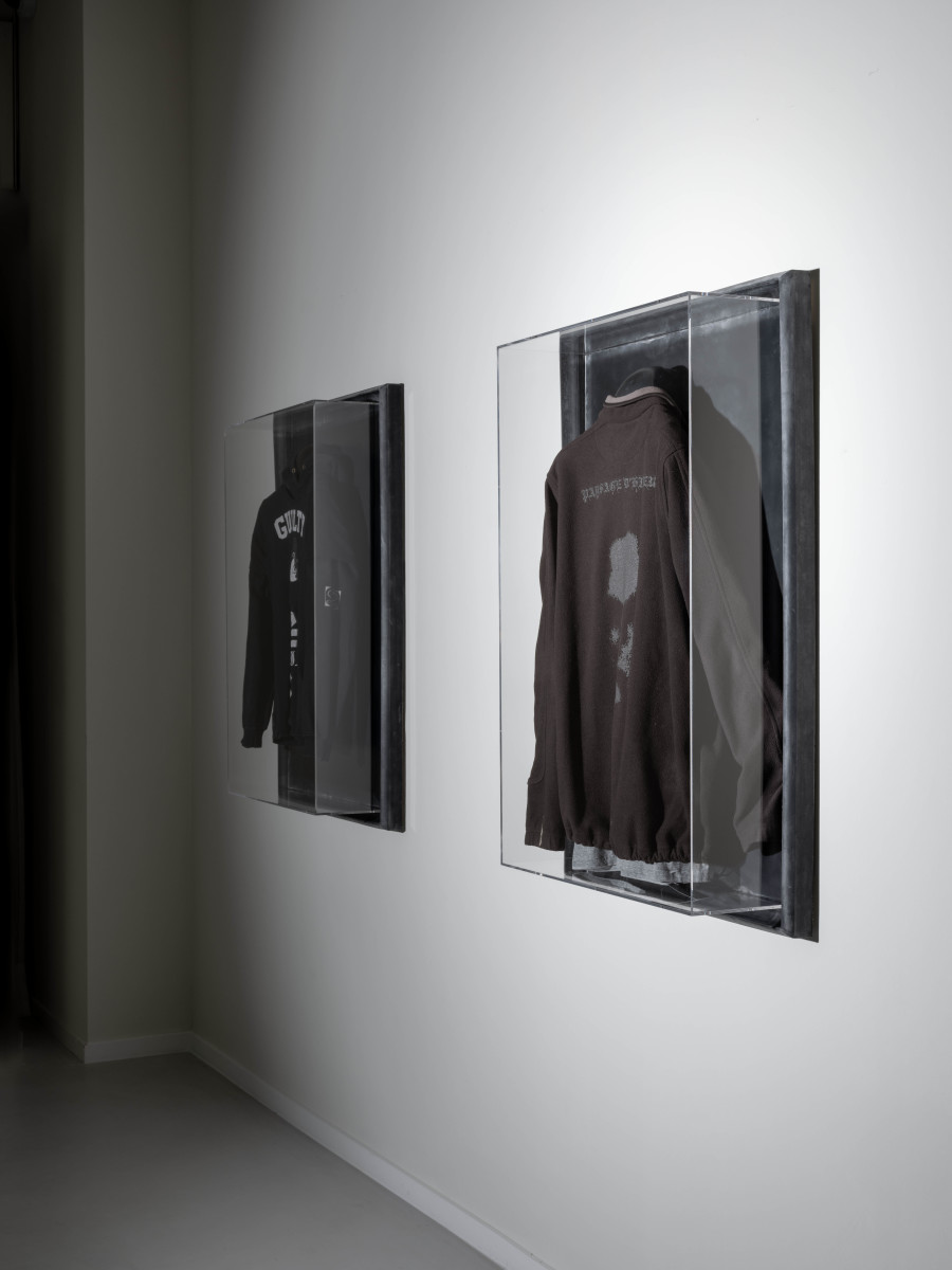 Exhibition view, Julian-Jakob Kneer: FANATICS II, Blue Velvet at Villa Nomad, Zurich, Switzerland, 2025. Courtesy the artist and Blue Velvet, Zurich. Exhibition views by Andrea Luca Ammann.