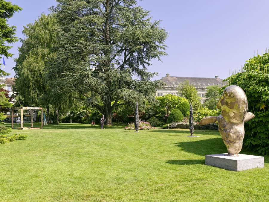 Installation view, Art in the Park XXIII, Baur au Lac, Zurich, 2025. Courtesy of the artists and Galerie Eva Presenhuber, Zurich / Vienna. Photo: Stefan Altenburger Photography, Zürich