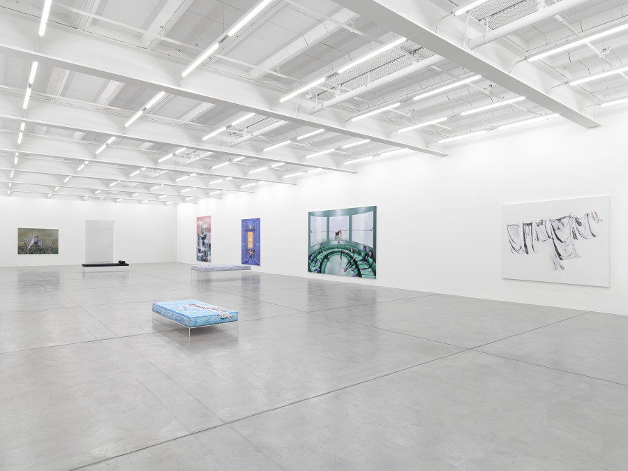 Installation view, Louisa Gagliardi, A Moment's Notice, Galerie Eva Presenhuber, Maag Areal, Zurich, 2023 © Louisa Gagliardi Courtesy the artist and Galerie Eva Presenhuber, Zurich / Vienna Photo: Stefan Altenburger Photography, Zürich