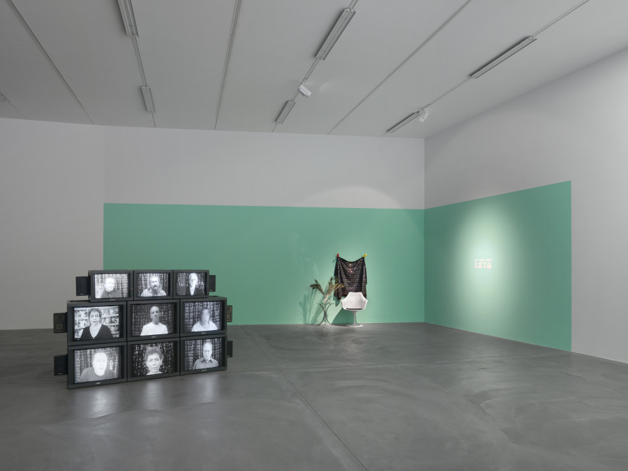 Installation view, ART CLUB2000, Selected Works 1992-1999, Kunsthalle Zürich, 2021, photo: Annik Wetter