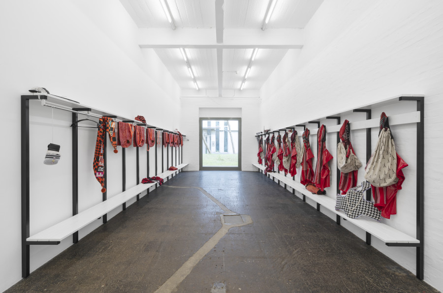 Chalisée Naamani, «Octogone», exhibition view, 2026. Photo: Kunst Halle Sankt Gallen, E. Sommer. Courtesy: the artist and Ciaccia Levi, Paris/Turin.